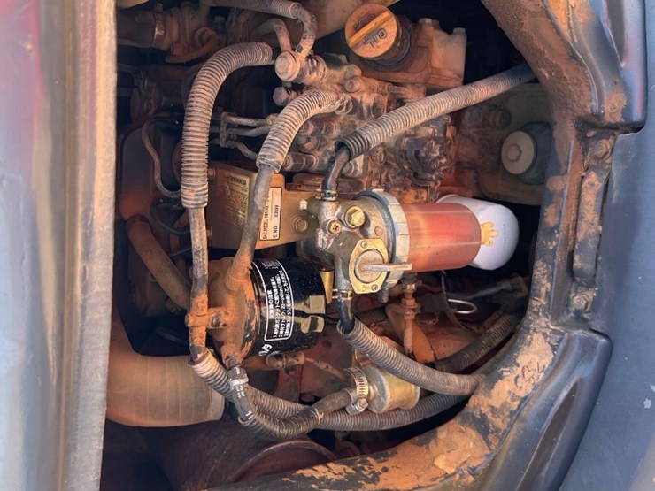 komatsu-pc27mr-2-image-27