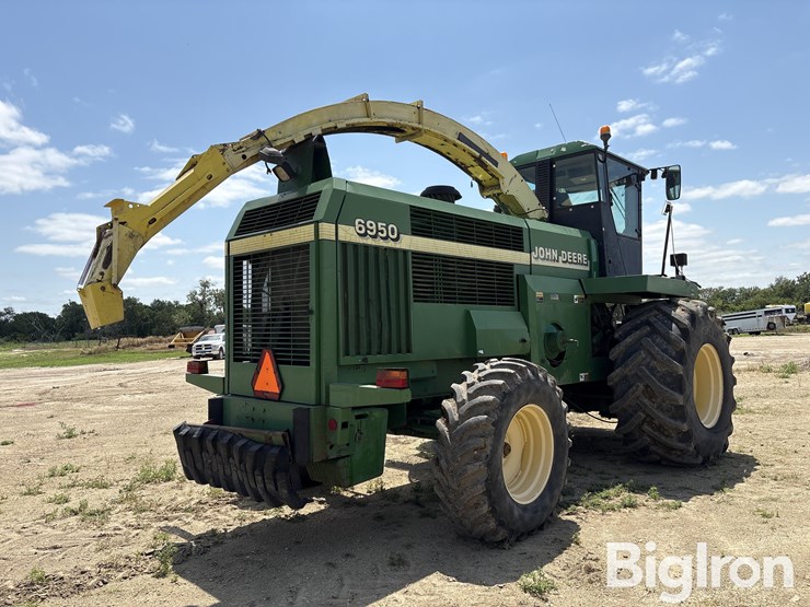 2001-john-deere-6950-image-5