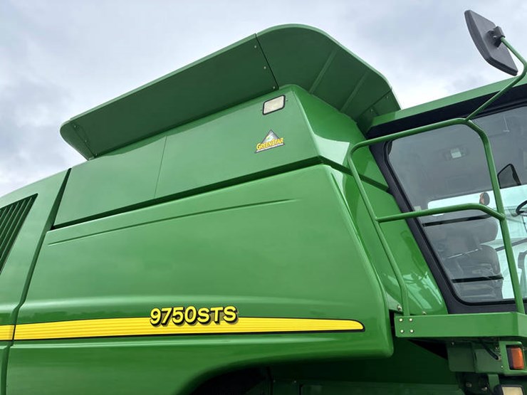 2002-john-deere-9750-image-25