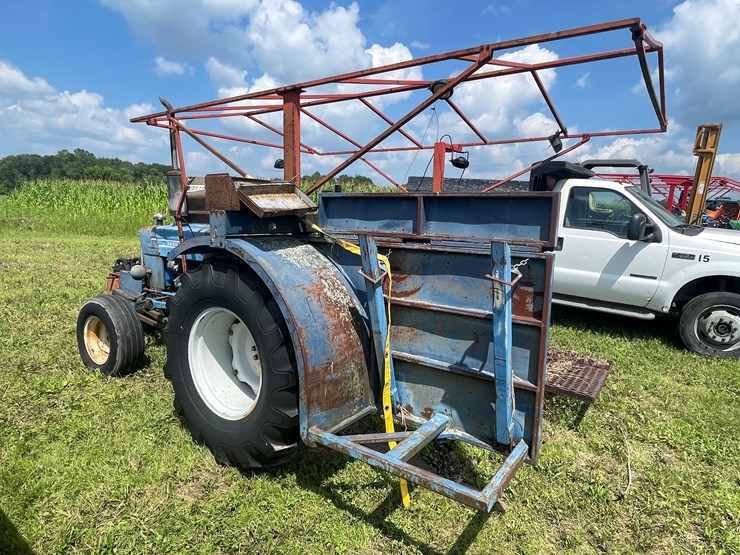 ford-3600-image-3