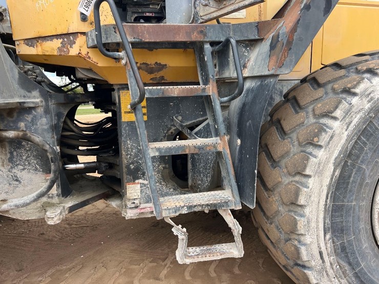 komatsu-wa450-image-13