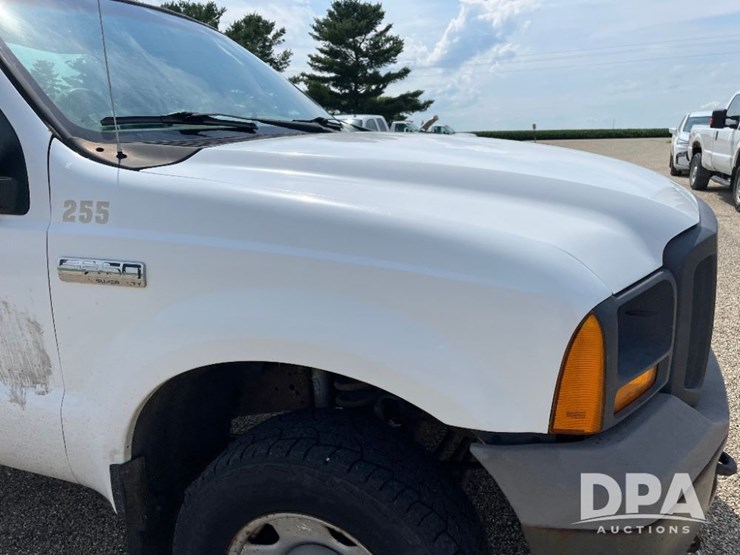 2005-ford-f250-xl-image-27