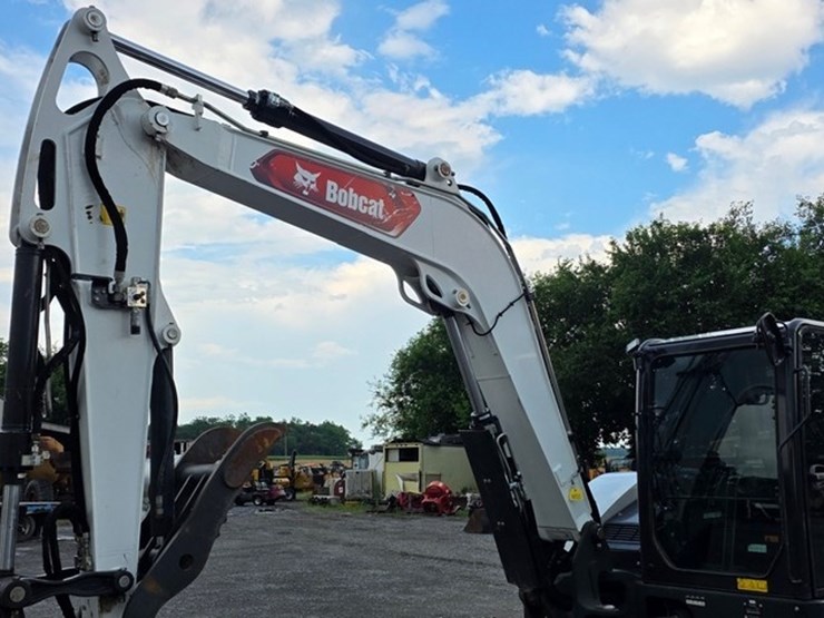 2022-bobcat-e88-image-7