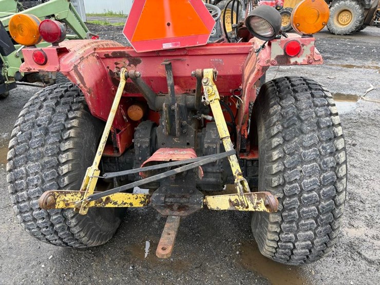 massey-ferguson-1030-image-9