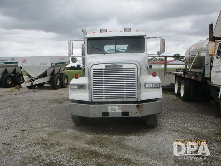 1996-cummins-m11-image-2