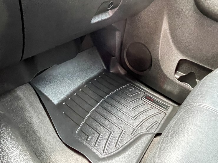 2012-gmc-1500-image-62