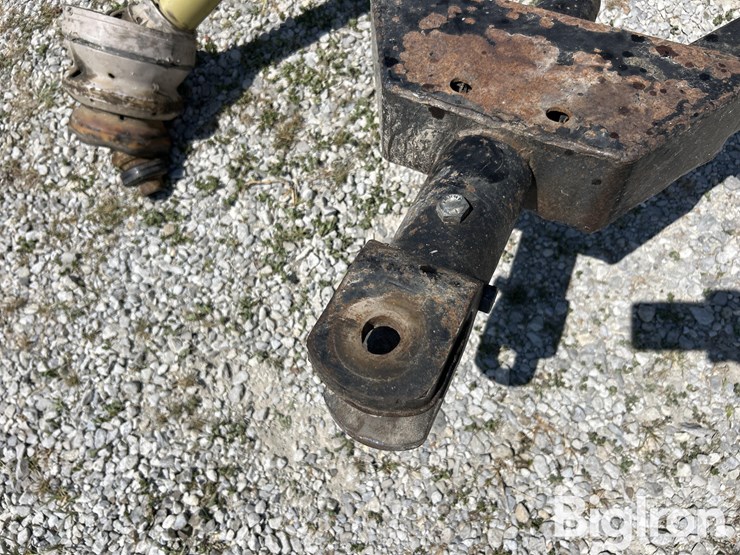 bush-hog-2620-image-9
