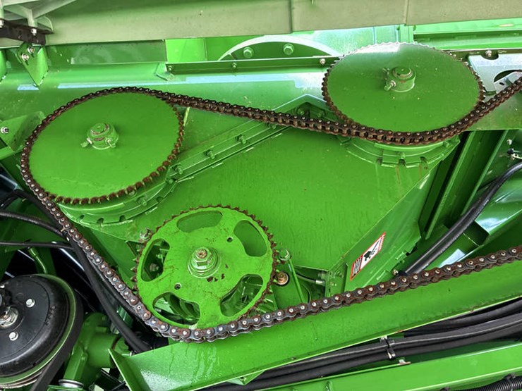 2013-john-deere-s670-image-48
