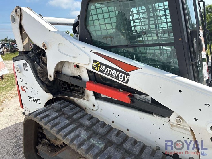 2019-bobcat-t770-image-21