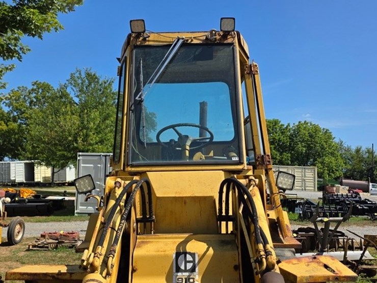 1977-caterpillar-910-image-35
