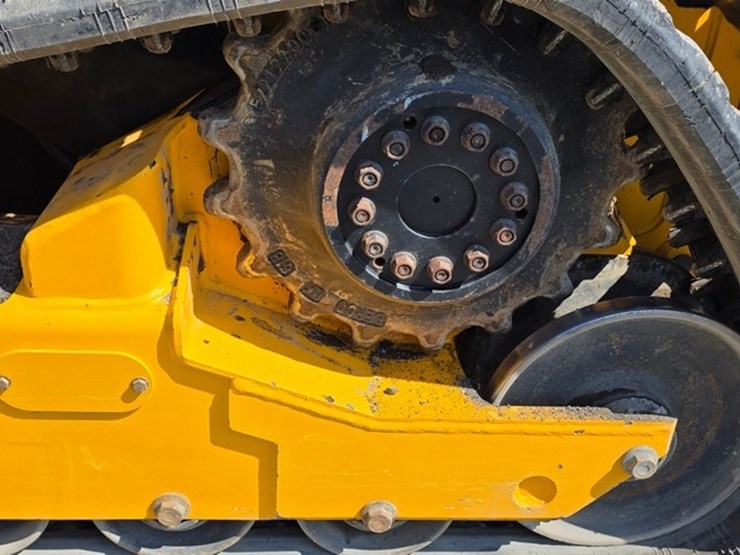 2021-jcb-1cxt-image-14