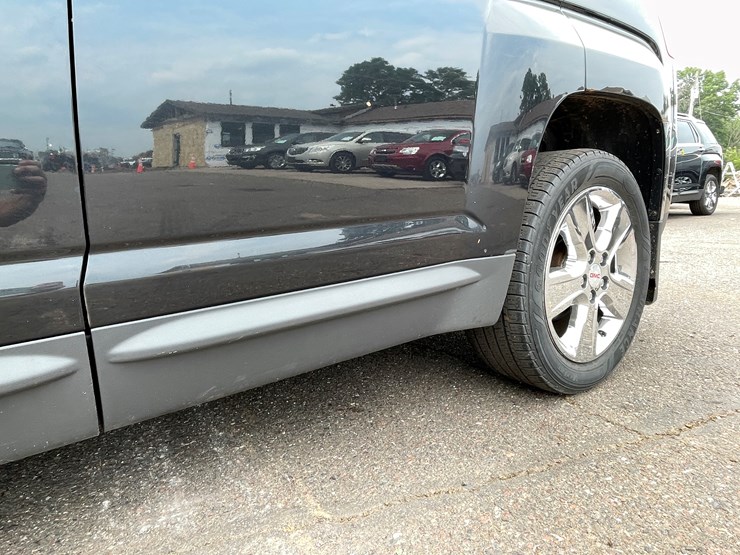 2015-gmc-terrain-slt-image-21