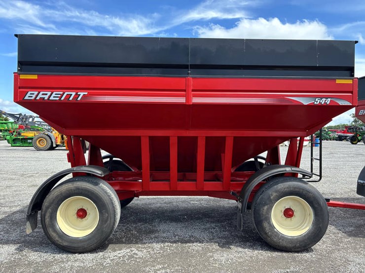 2011-brent-544-image-11