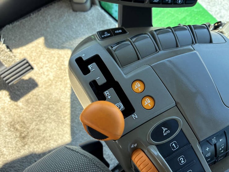 2023-john-deere-9r-440-image-96
