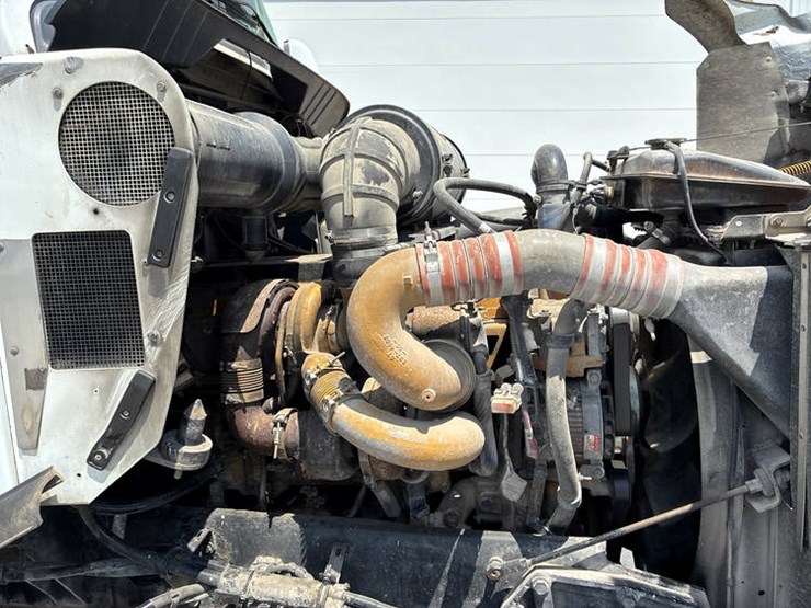 caterpillar-c13-image-56