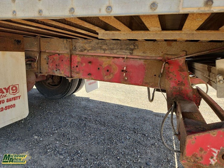 2006-international-durastar-4300-image-25