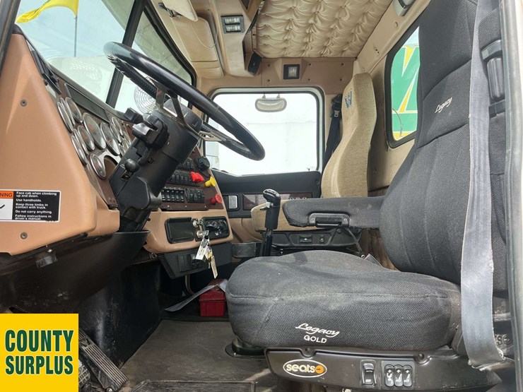 2015-western-star-4900-image-6