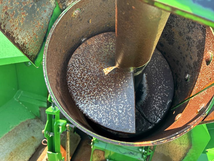 2013-john-deere-s690-image-98