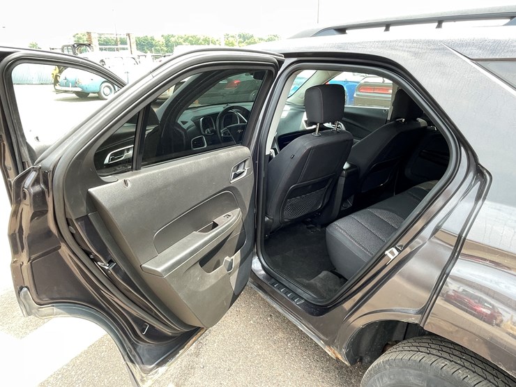 2013-chevrolet-equinox-lt-image-67