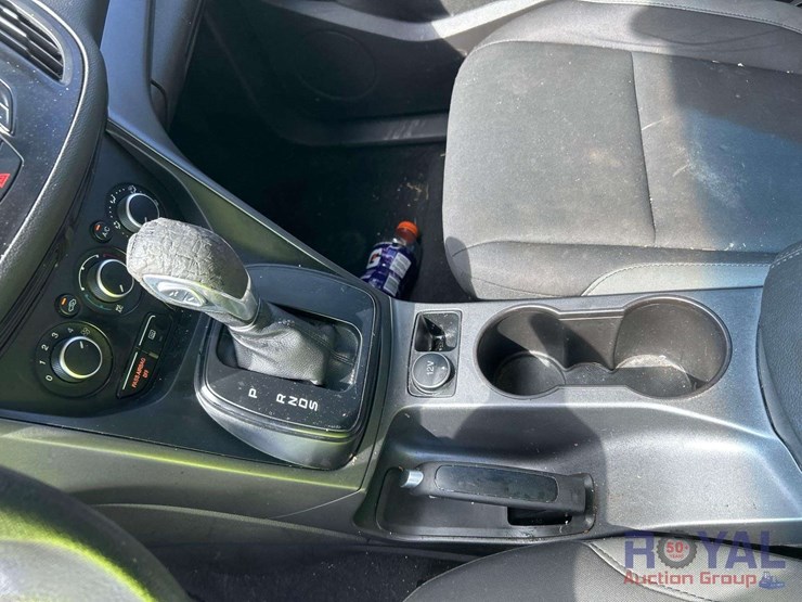 2016-ford-escape-image-15
