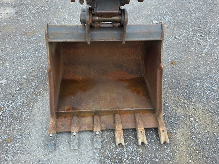 2022-bobcat-e88-image-42