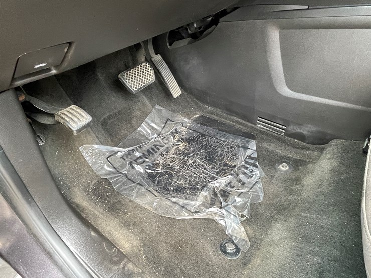 2013-chevrolet-equinox-lt-image-52