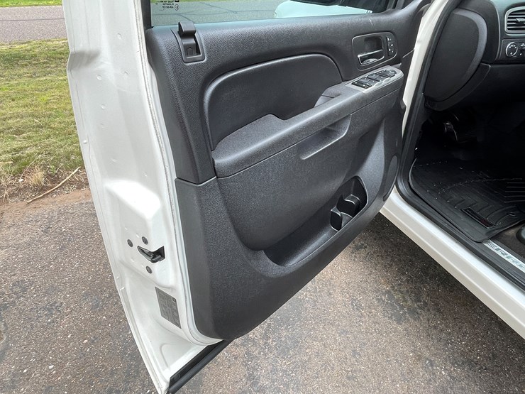 2012-gmc-1500-image-56