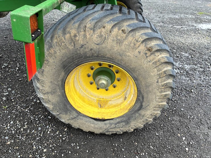 2020-john-deere-2680h-image-41