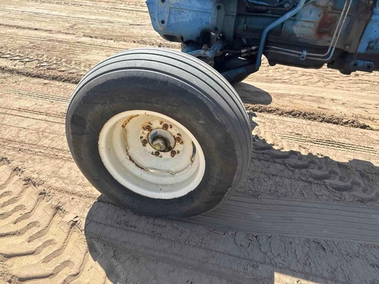 ford-6610-image-9