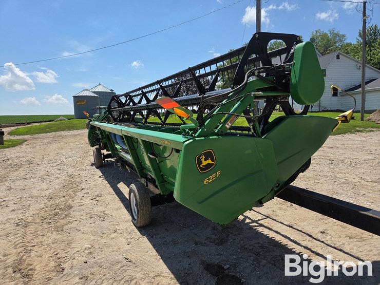 2013-john-deere-625f-image-5