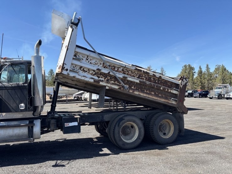 1996-western-star-4964f-image-39
