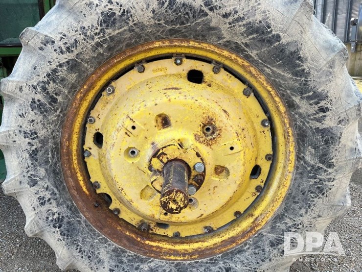 john-deere-4620-image-51