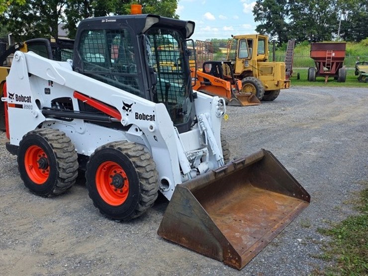 2011-bobcat-s630-image-1