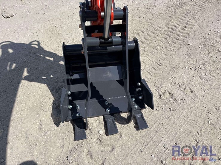 unused-2025-cfg-qk20r-mini-excavator-image-10