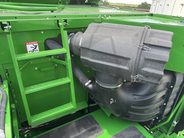 2022-john-deere-s780-image-65