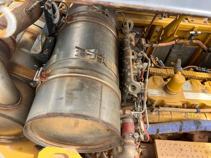 2017-caterpillar-336fl-image-22