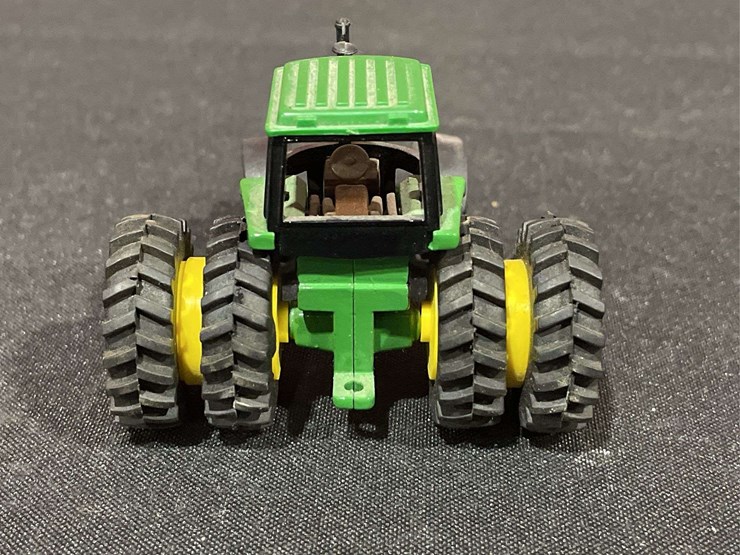john-deere-4960-image-4