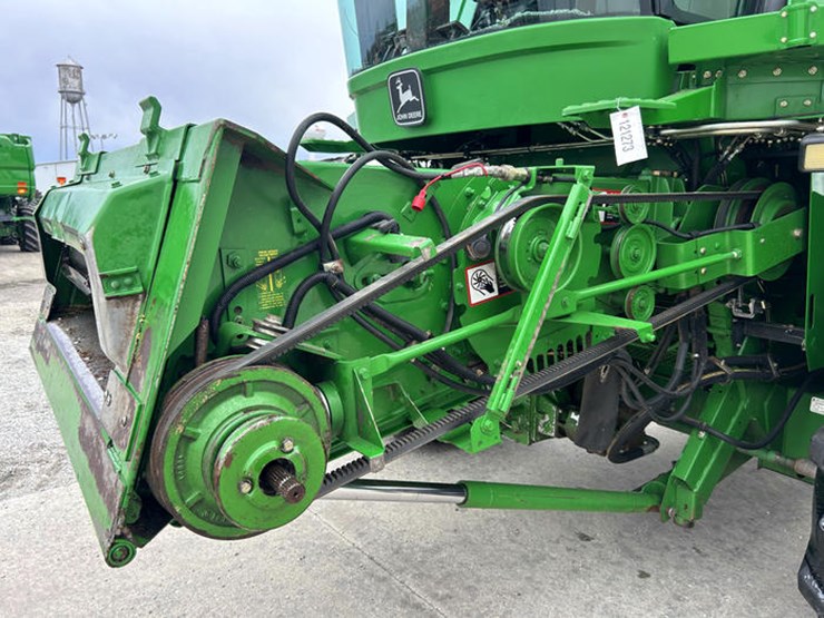 2001-john-deere-9550-image-25