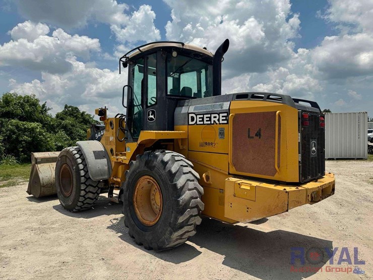 2013-deere-544k-image-4
