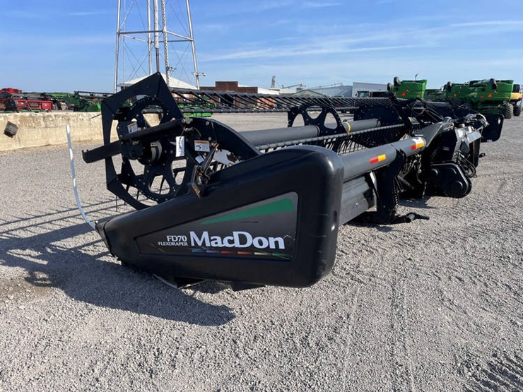2011-mac-don-fd70-image-7