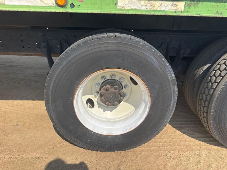 2010-international-durastar-4400-image-10