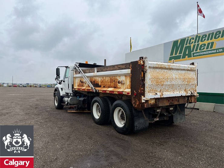 2016-international-workstar-7400-image-13