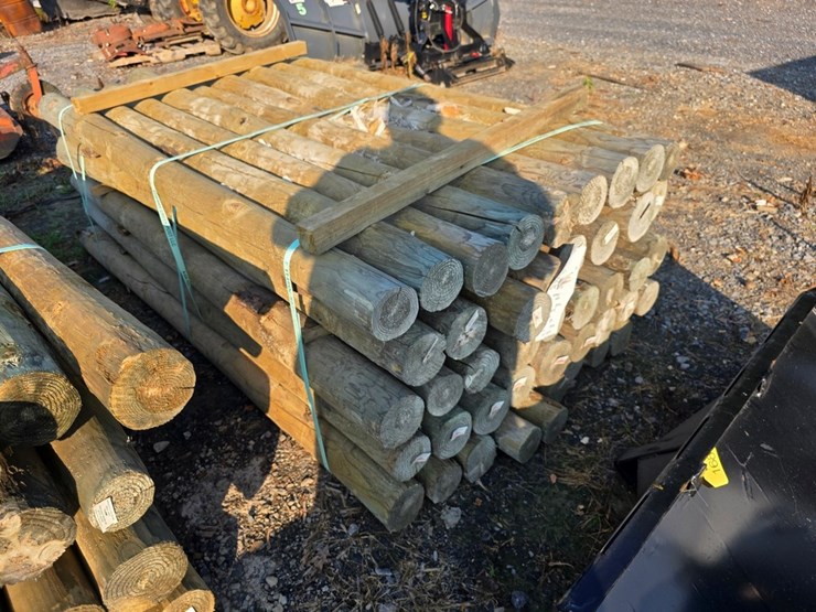 new-45-4x7-treated-fence-posts-image-1