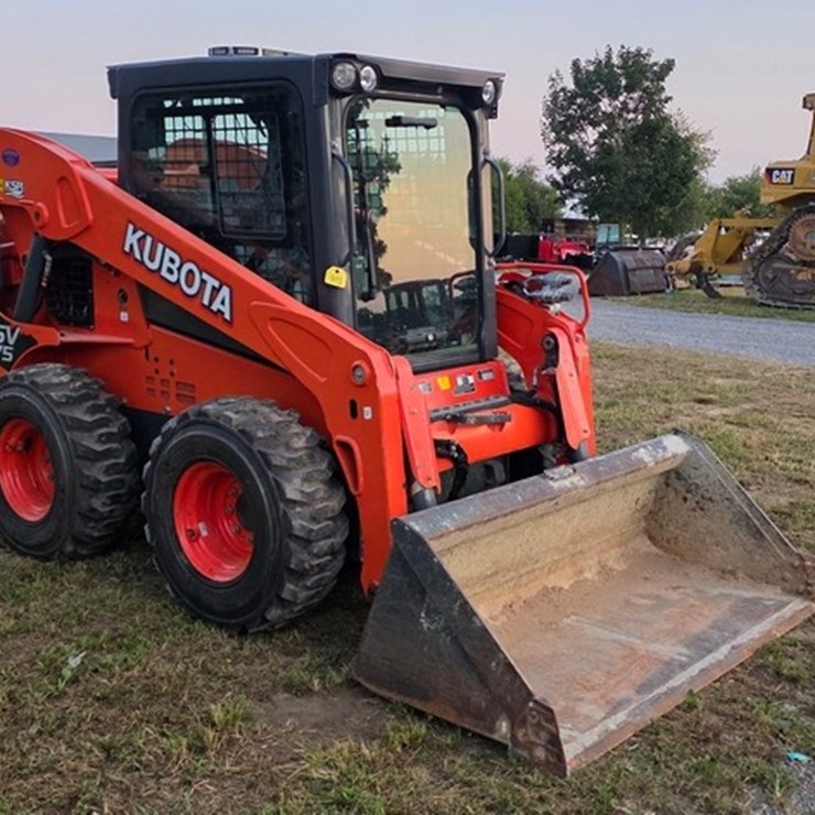 2016 KUBOTA SSV75