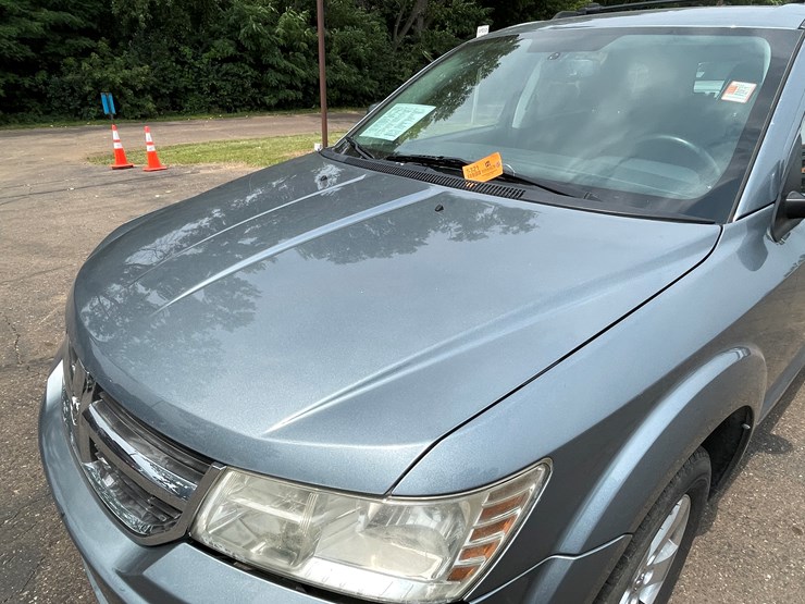 2010-dodge-journey-sxt-image-10