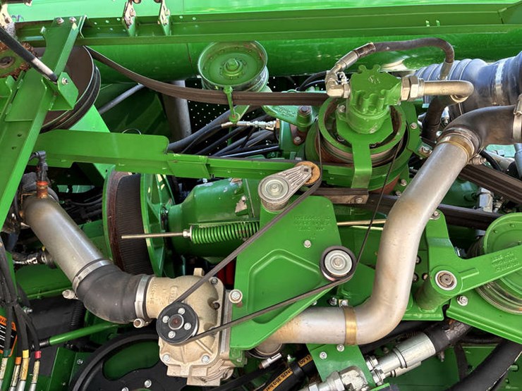 2014-john-deere-s690-image-49