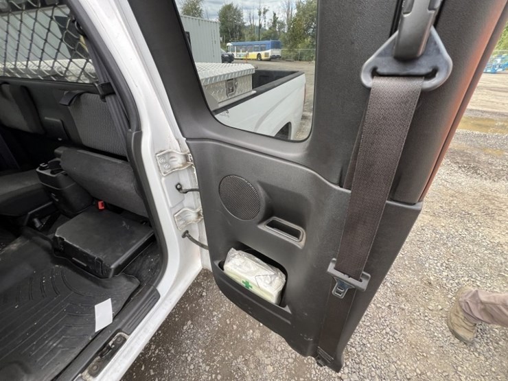 2012-gmc-canyon-image-23