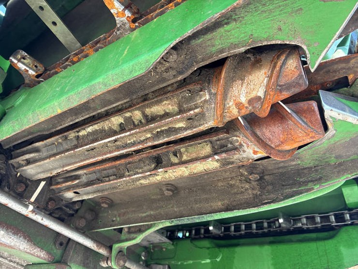 2013-john-deere-612c-image-51
