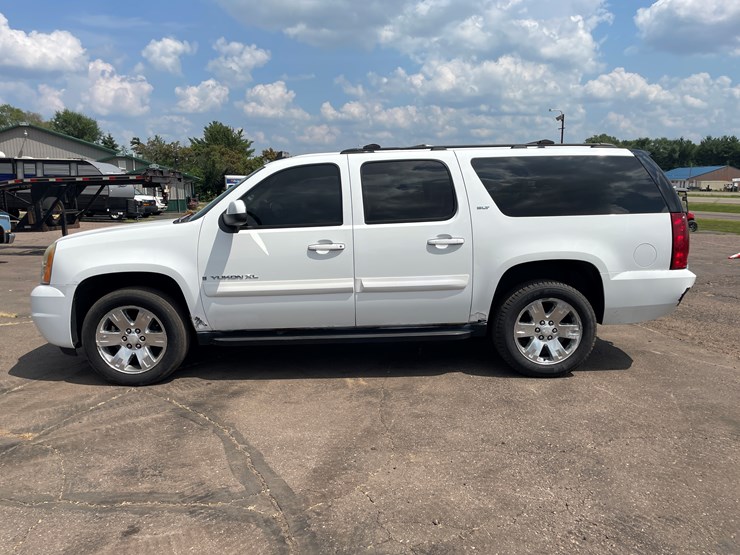 2007-gmc-yukon-xl-image-5