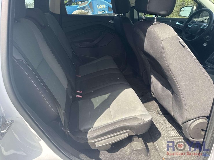 2016-ford-escape-image-25